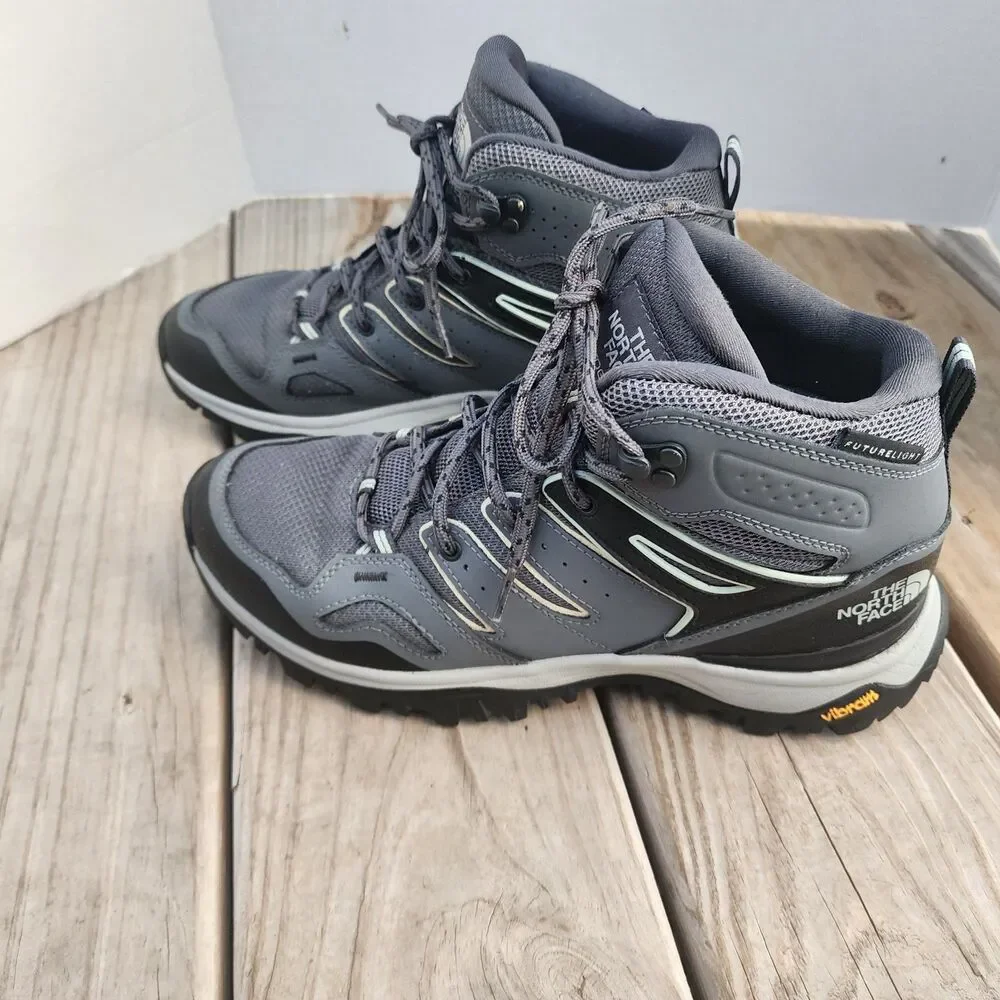 The North Face Womens Gray Hedgehog Fastpack II Mid Waterproof Hiking Shoes Sz10